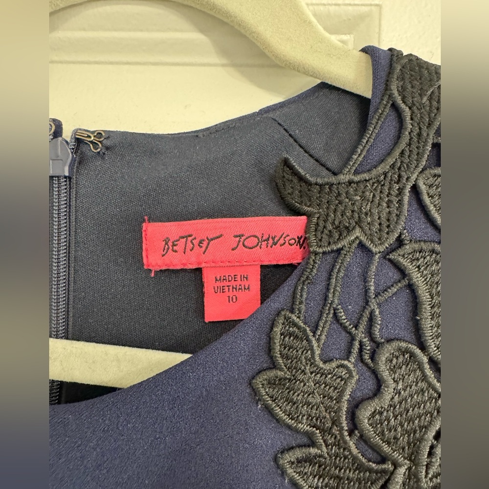 Betsy Johnson - image 2